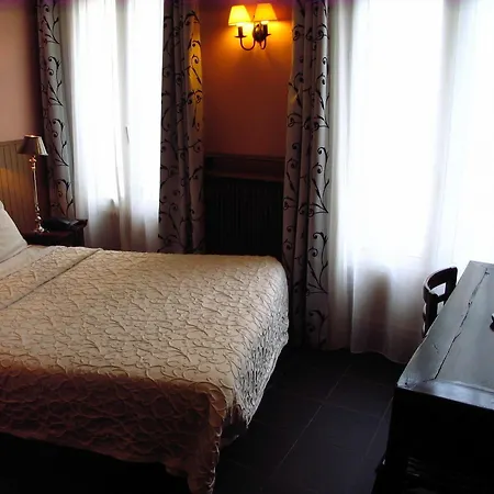 Monte-carlo Hotel Paris