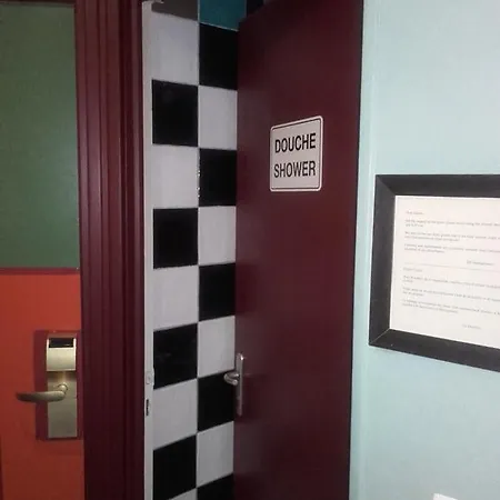 מלון Monte-carlo