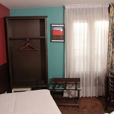 Monte-carlo מלון פריז